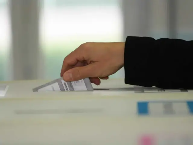 Elezioni europee del 8 e 9 giugno 2024 orario di apertura al pubblico dell'ufficio elettorale per il rilascio dei certificati di iscrizione nelle liste elettorali 